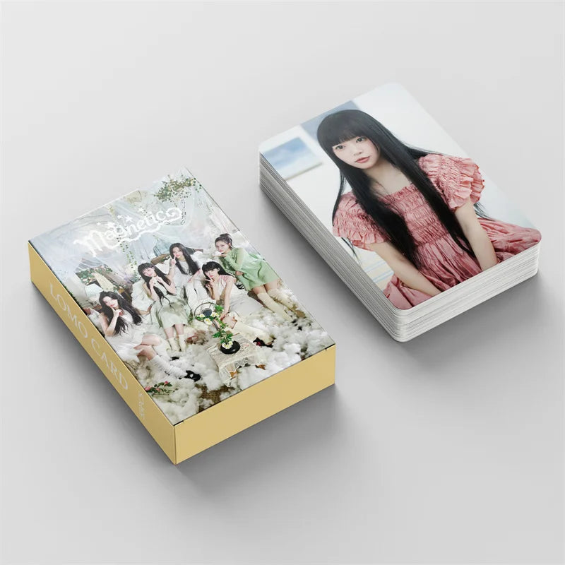 Cards Colecionáveis K-Pop ILLIT – 55 Unid.